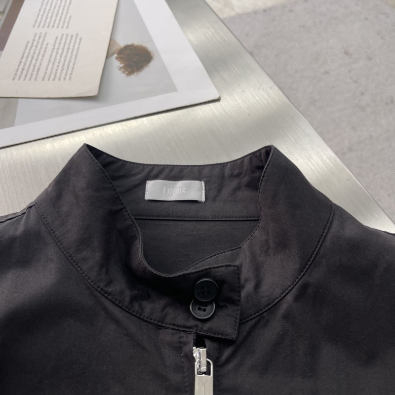 chr1st1an D10r outwear